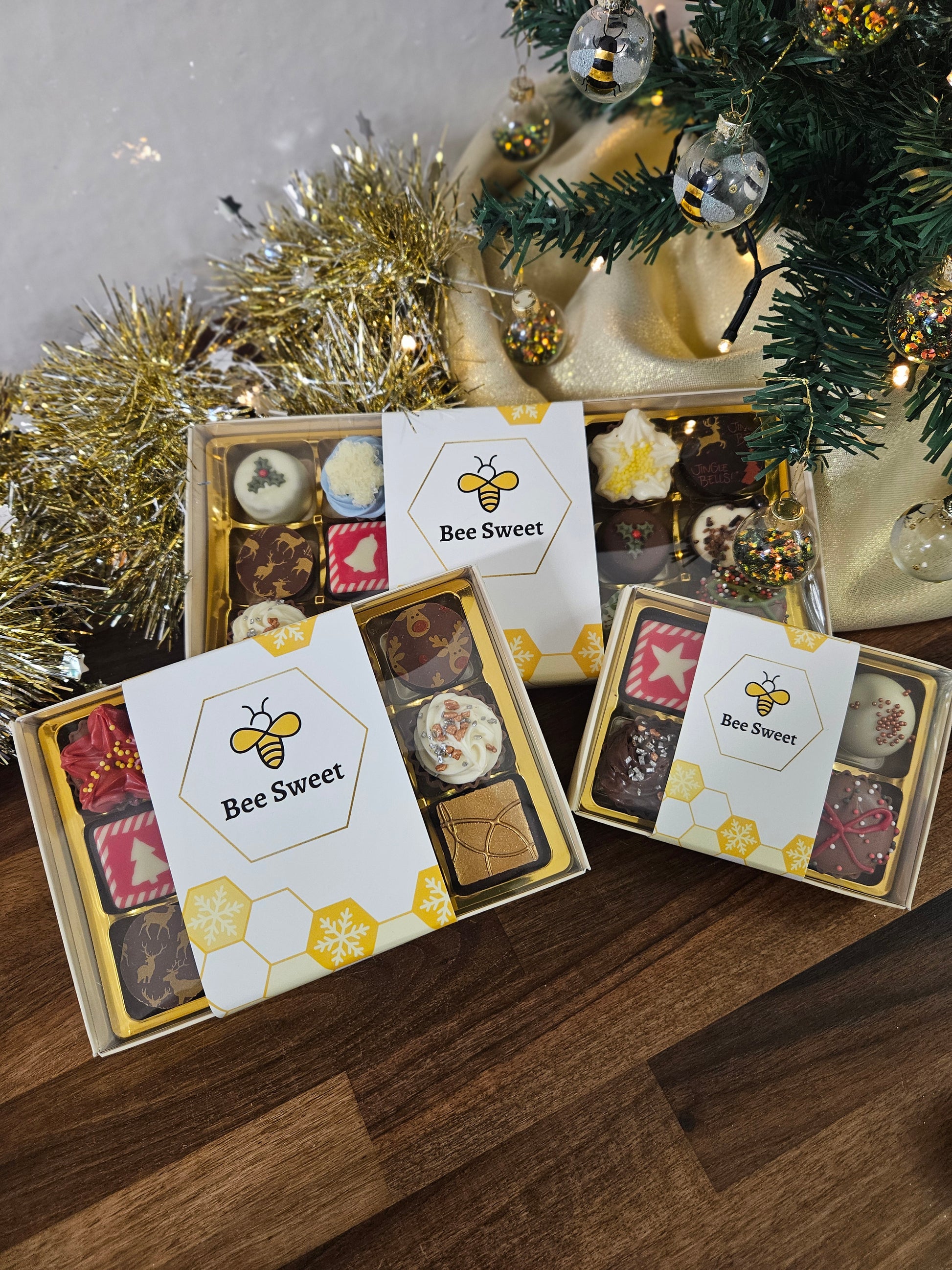 Festive Chocolate Box - Bee Sweet (Argyll)