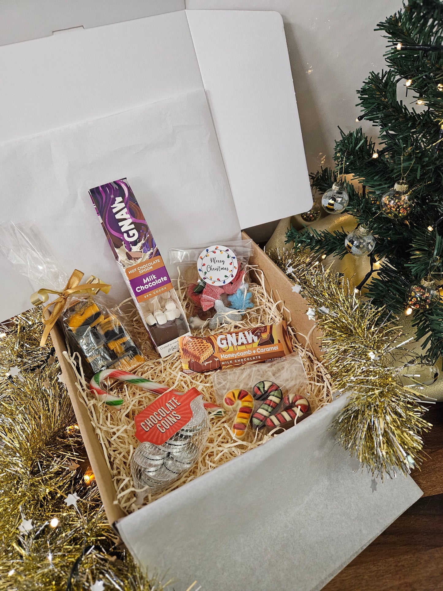 Small Xmas Hamper - Bee Sweet (Argyll)