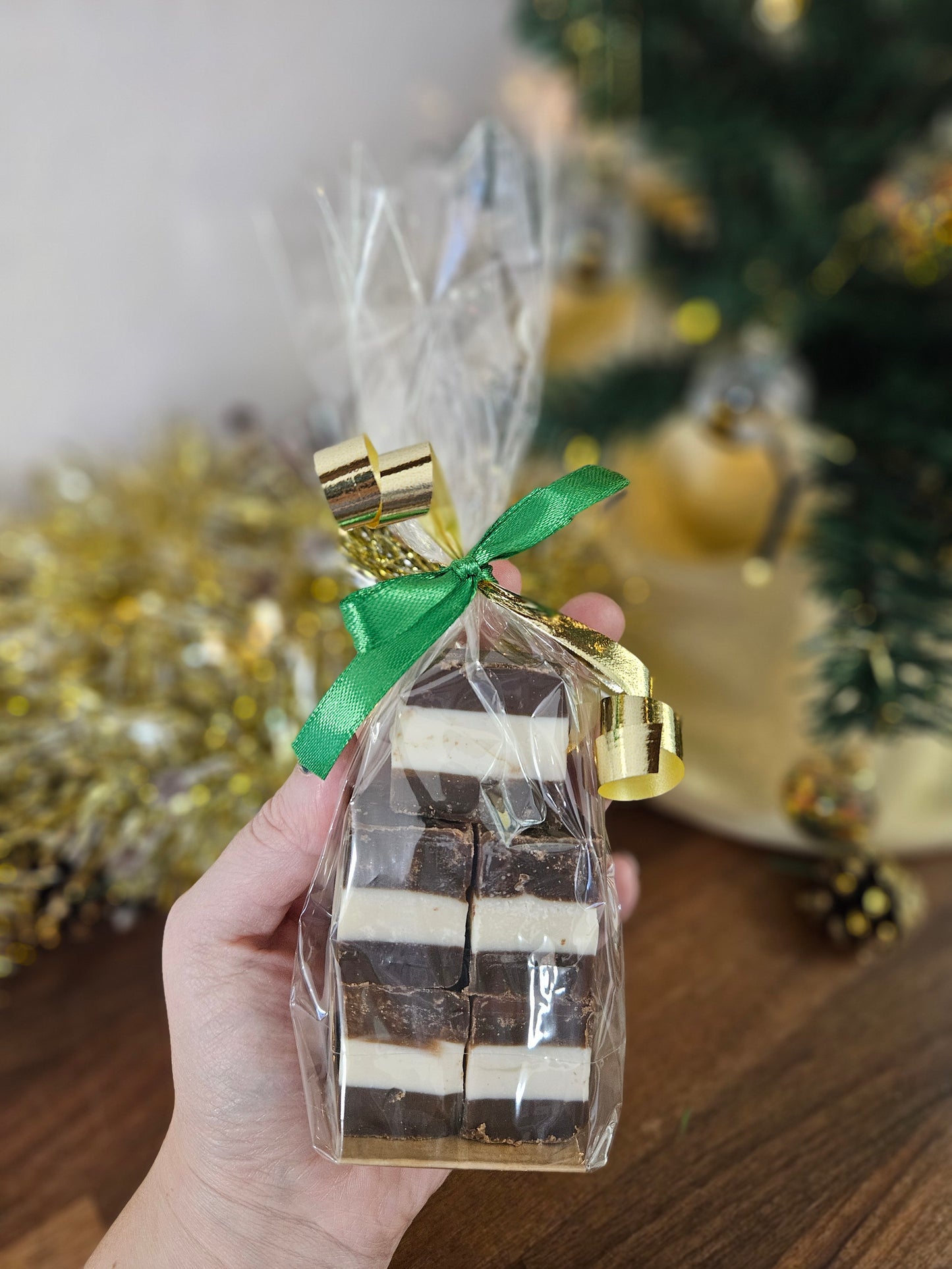 Fudge Bag - Bee Sweet (Argyll)
